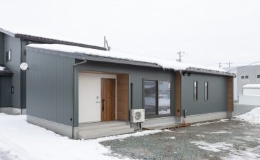 家族みんなのお気に入りの場所がある平屋